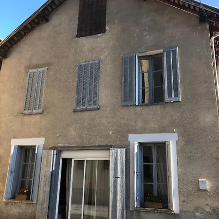 Maison Familiale Centre Village *