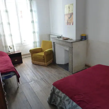 Вилла Maison Familiale Centre Village